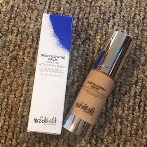 Estée Lauder Skin Glowing Balm in Wheat